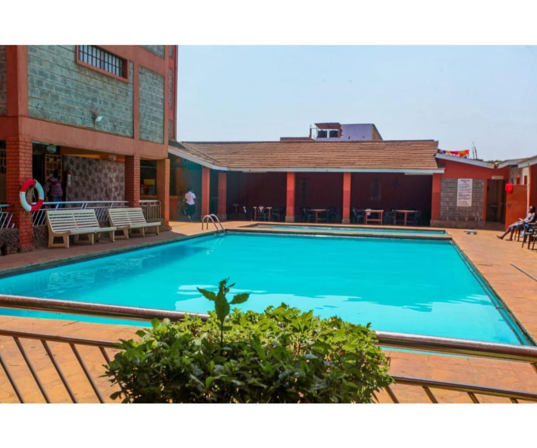 The Luke Hotel - Cravers Thika Exterior photo